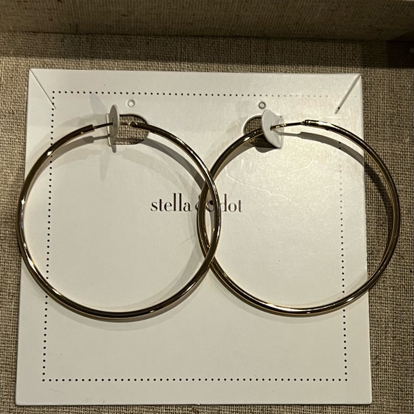 Stella & Dot Jewelry - Stella and Dot Essential Hoops Large Gold Earrings